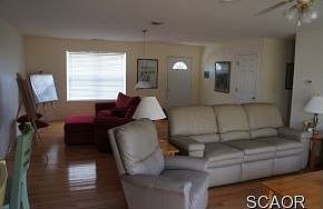 4th image of 31 Deerfield Ln