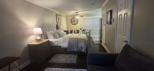 21 Delmont Dr NE Photo 1