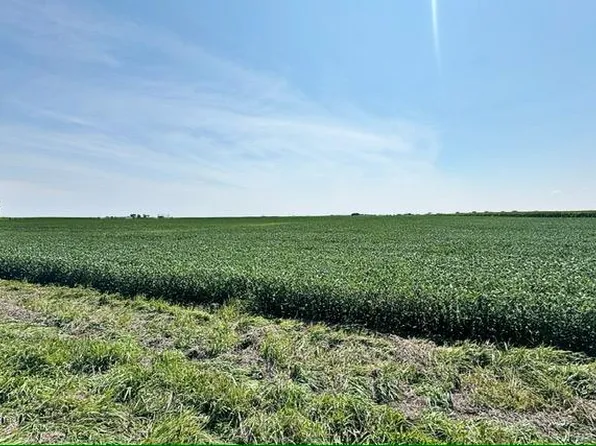 1368 170th St, Clare, IA 50524