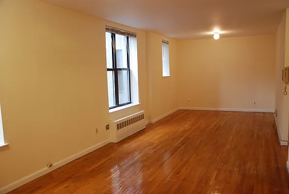 Rented by Corcoran | media 19