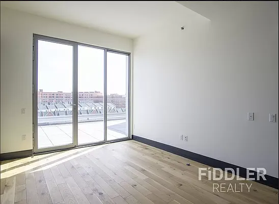 Rented by The KCI Group | media 4