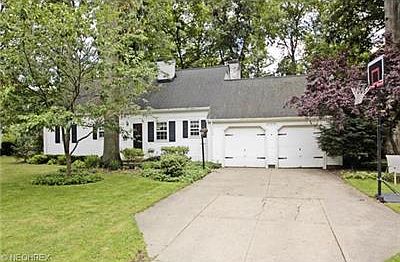 2nd image of 27295 Georgetown Dr