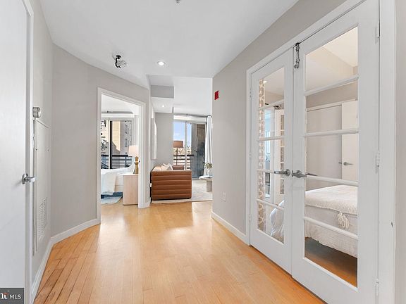 2nd image of 1300 13th St NW APT 603