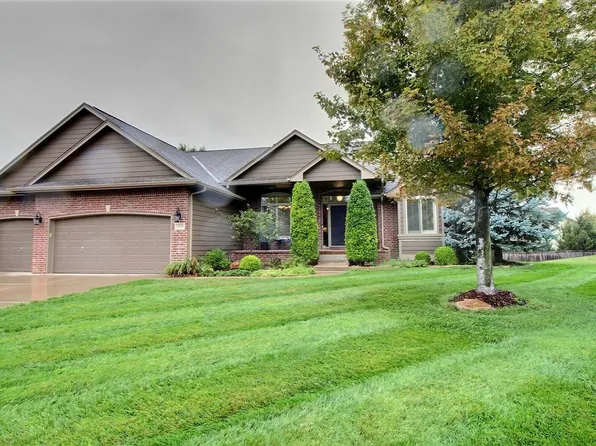 2519 N Springdale Cir, Wichita, KS 67228