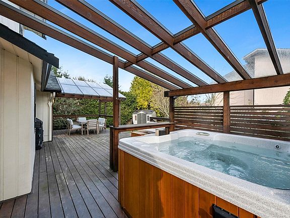 5th image of 10369 Bowerbank Rd