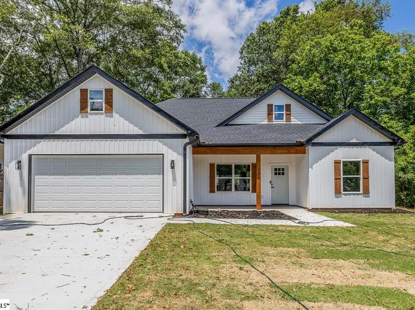 13 Athelone Ave, Greenville, SC 29605