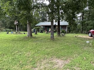 573 Tiger Bennett Rd, Hampshire, TN 38461