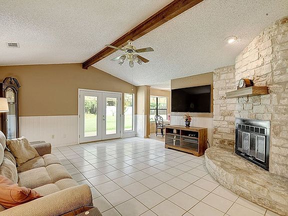 5th image of 12519 Taylor Dr