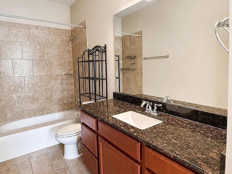187 Chering Dr — Photo 11