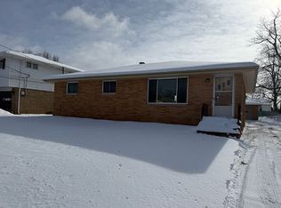 18147 Strongsville Blvd, Strongsville, OH