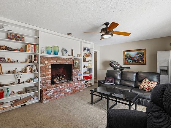 5th image of 3628 NW 71st St