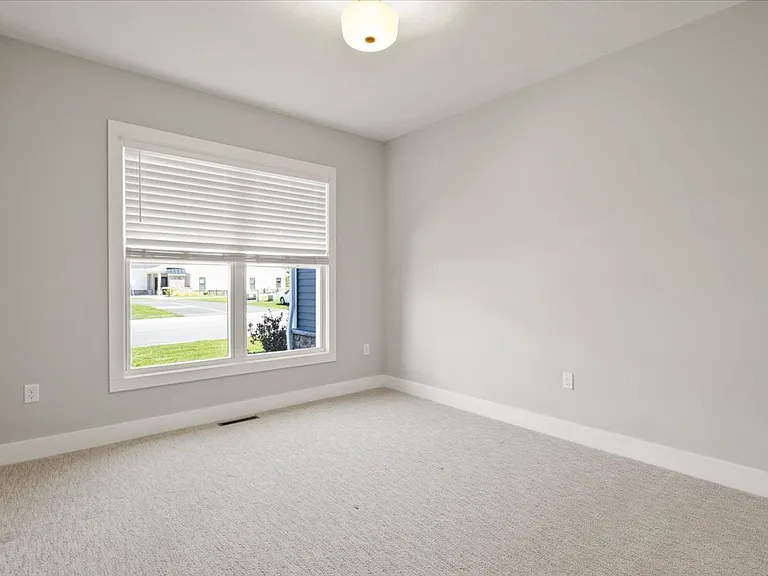 Parker Place — Photo 155