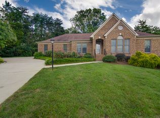 1500 Misty Hill Cir, High Point, NC 27265