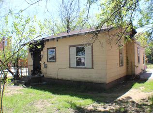 23 2nd Ave NE, Ardmore, OK 73401