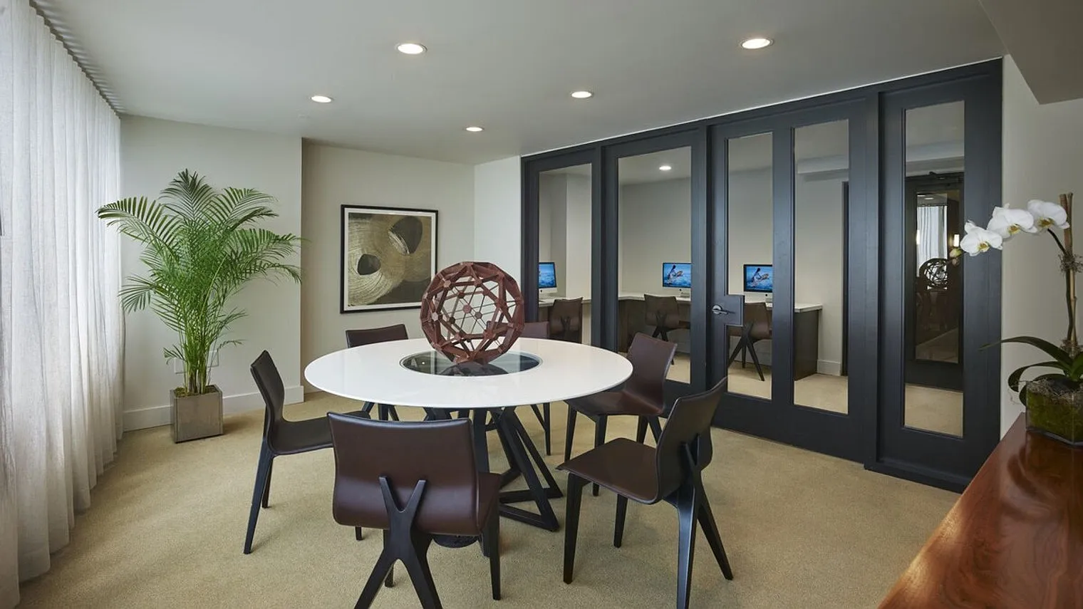 2 bed, 2.0 bath, 1205 sqft, $7,385 — Photo 4