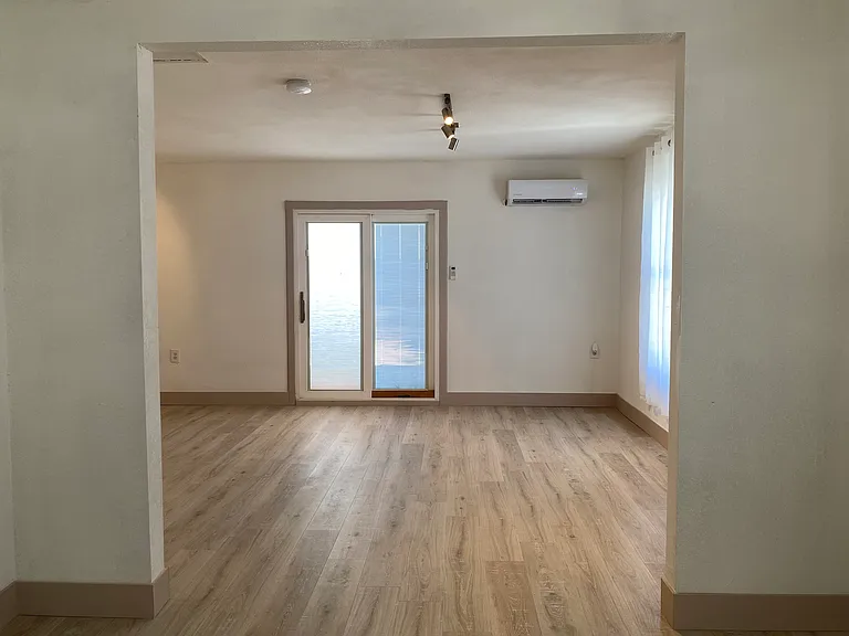 116 Wetherley Dr — Photo 13