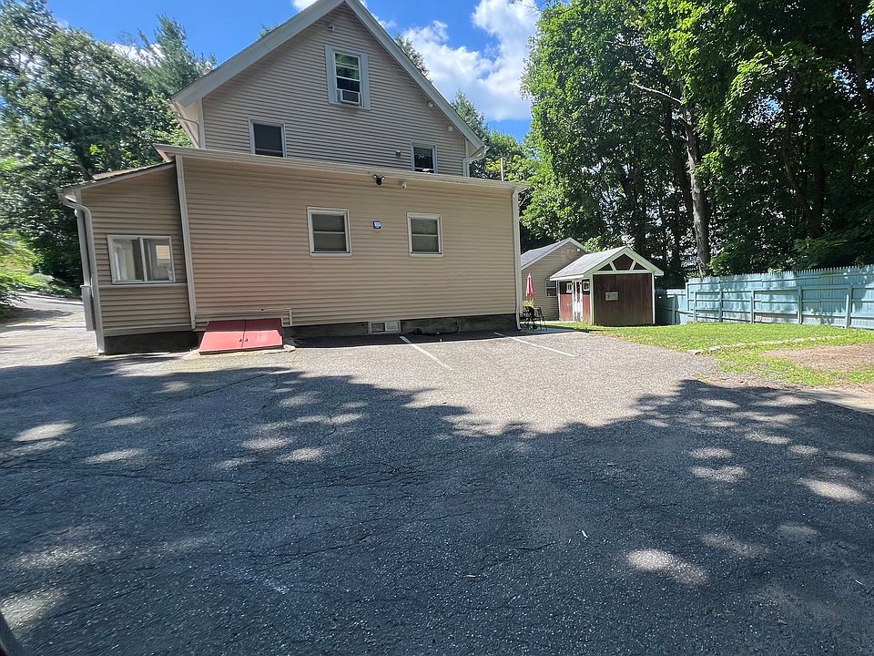 1st image of 395 Bradbury St Unit 2