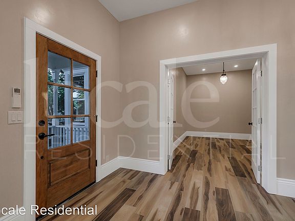 5th image of 494 E 5th St #3
