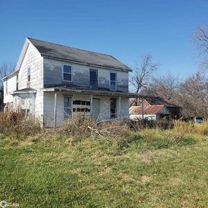 2878 N State Hwy #9, Dallas City, IL, 62330