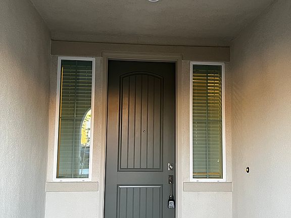3rd image of 27197 Banjo St