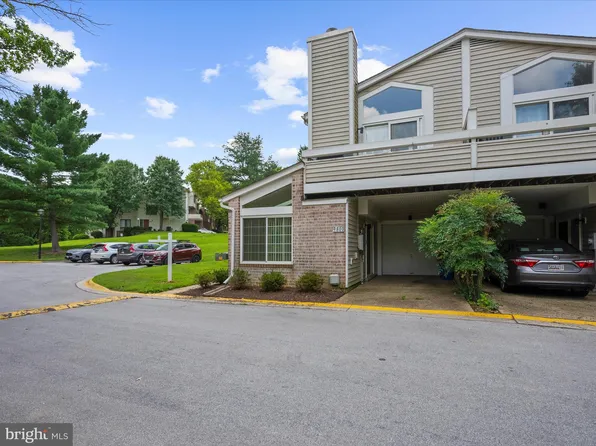 9800 Islandside Dr, Gaithersburg, MD 20886