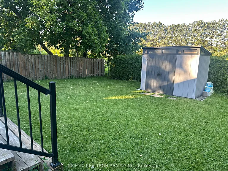135 Treverton Dr #MAIN — Photo 20