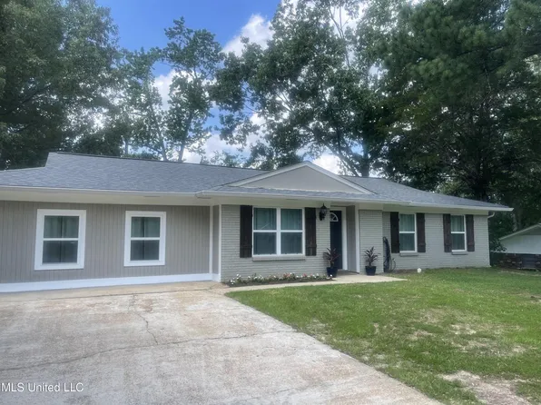 3333 Beaumont Dr, Pearl, MS 39208