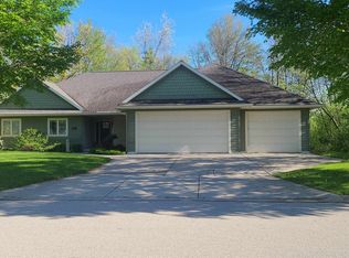 1570 Polo Run Ter, Green Bay, WI 54313