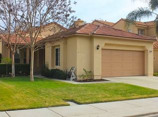 2390 Fallbrook Pl, Escondido, CA 92027