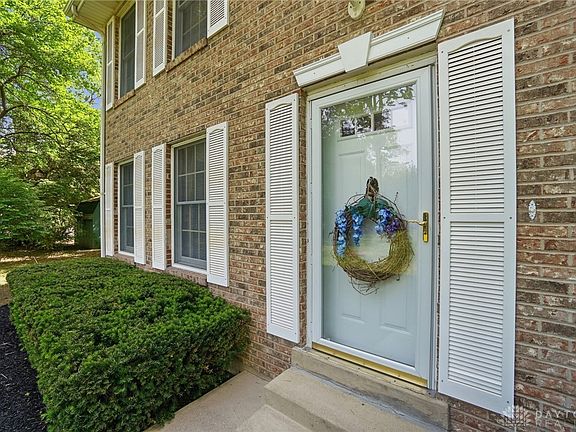 5th image of 9075 N Hetzler Rd