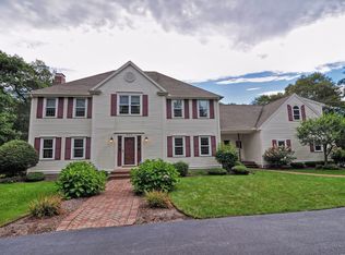 400 Little Sandy Pond Rd, Plymouth, MA 02360