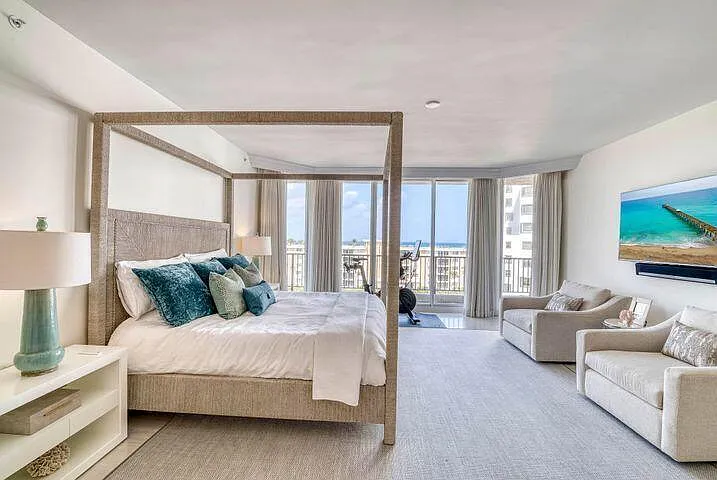 570 Ocean Dr #601 — Photo 16