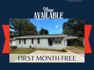 1054 S Perkins Rd, Memphis, TN 38117