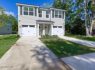 1318 Ellis Rd S, Jacksonville, FL 32205