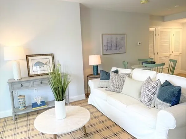 405 Old Wharf Rd #A203, Dennis Port, MA 02639