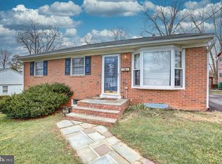 314 Valley View Ave SW, Leesburg, VA 20175