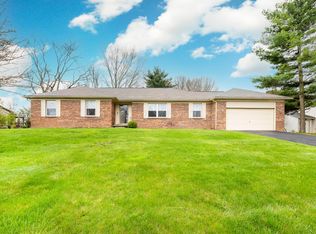 11810 Streamside Dr, Pickerington, OH 43147