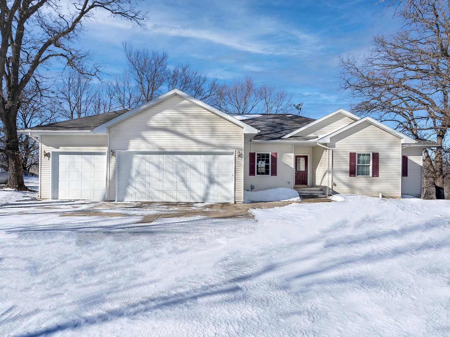504 W Railroad St, Lynd, MN 56157 Zillow