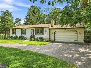 1930 Grant Ave, Williamstown, NJ 08094