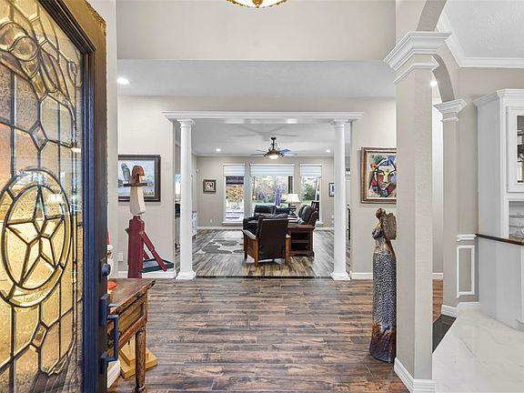 4th image of 9635 Crestwater Circle