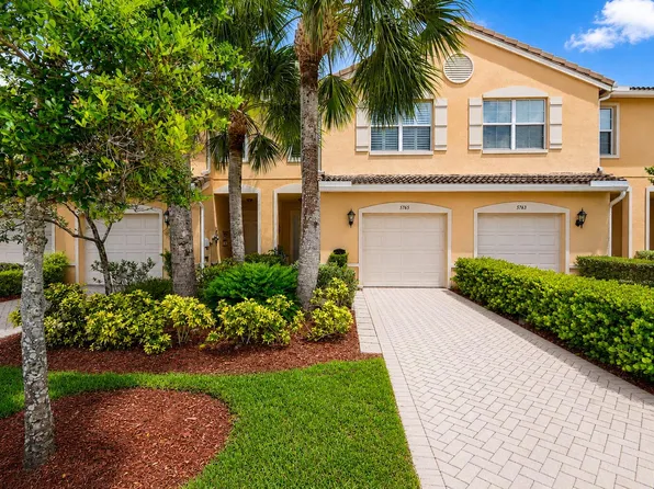 5765 Monterra Club Drive, Lake Worth, FL 33463