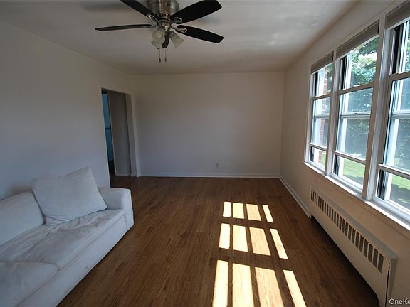 5th image of 10 Stokes Road #2A