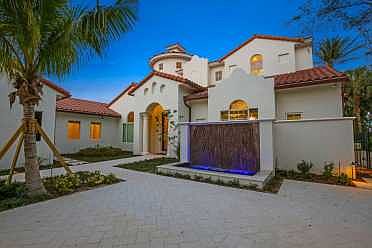 Home For Sale In Las Palmas