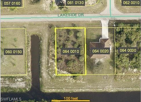 1st image of 950 Lakeside DR