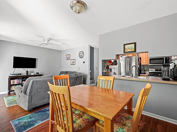 5th image of 1715 Woodward Ave