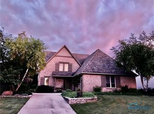 6657 Hunters Xing, Maumee, OH 43537