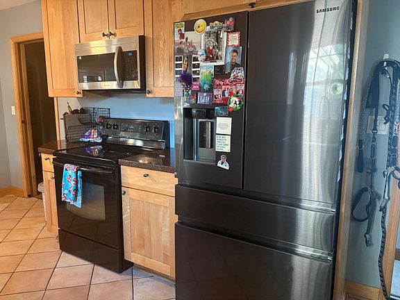 2nd image of 2093 Fremont Ave E