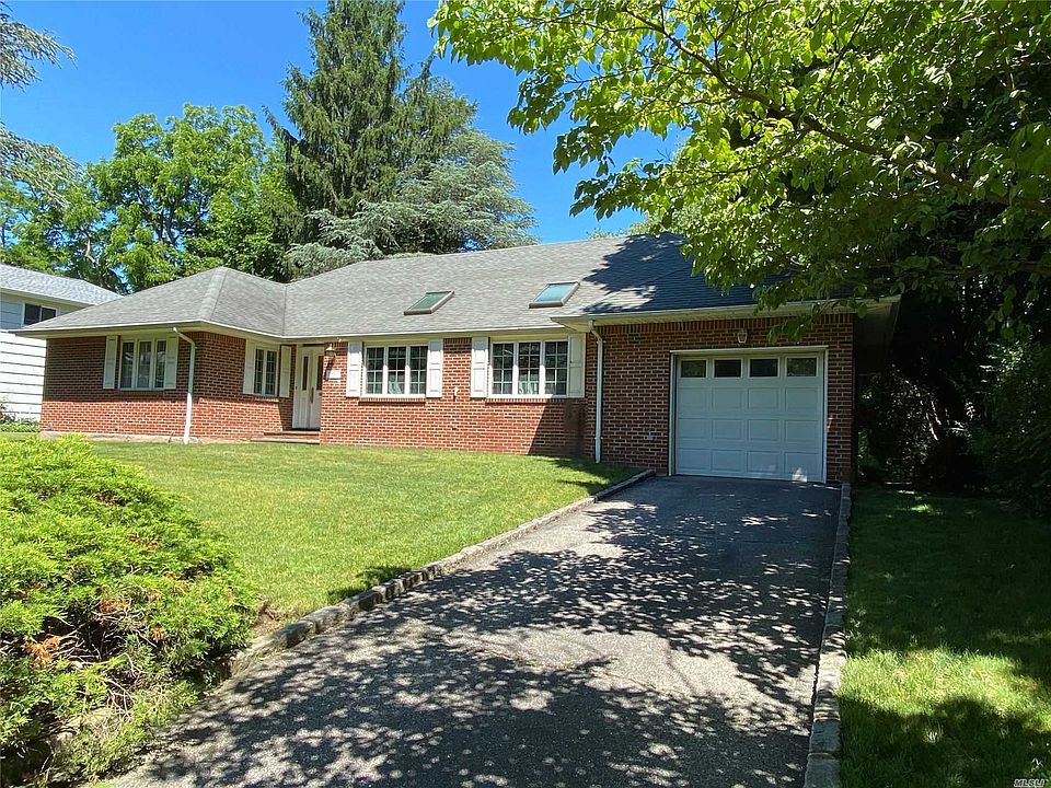 1st image of 23 Beacon Dr