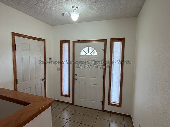4th image of 10805 E Funston St