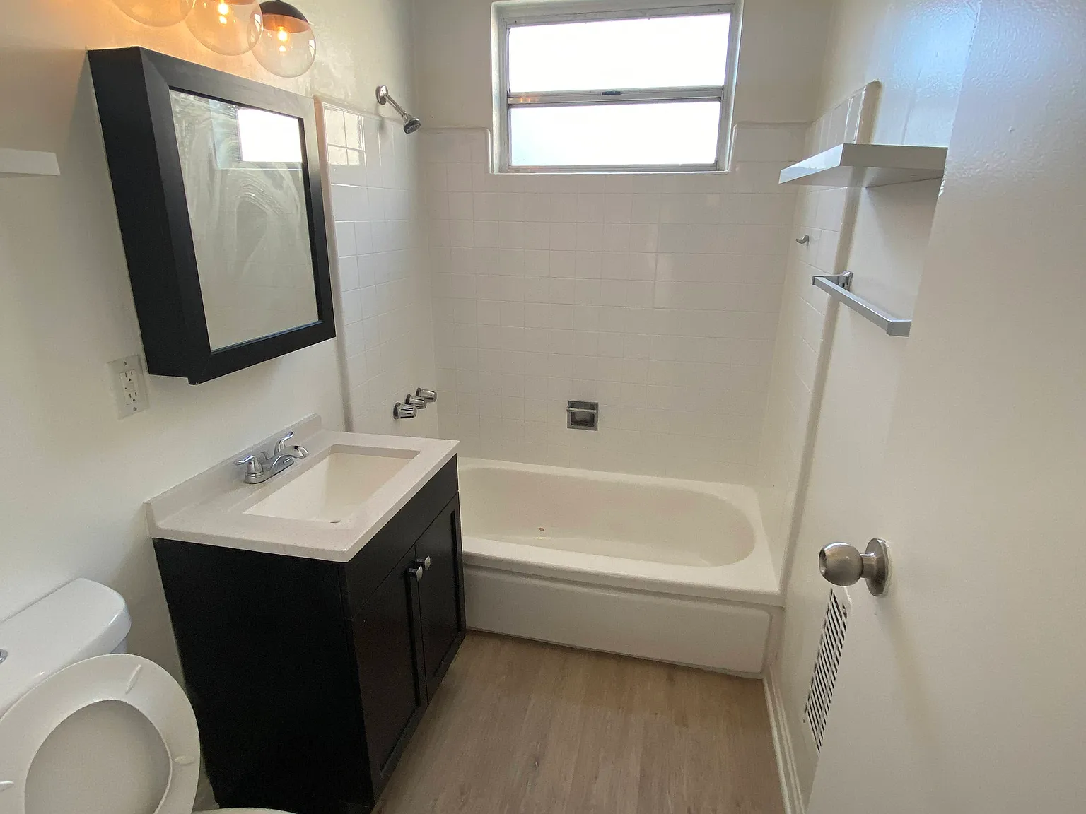 1 bed, 725 sqft, $1,795 — Photo 1